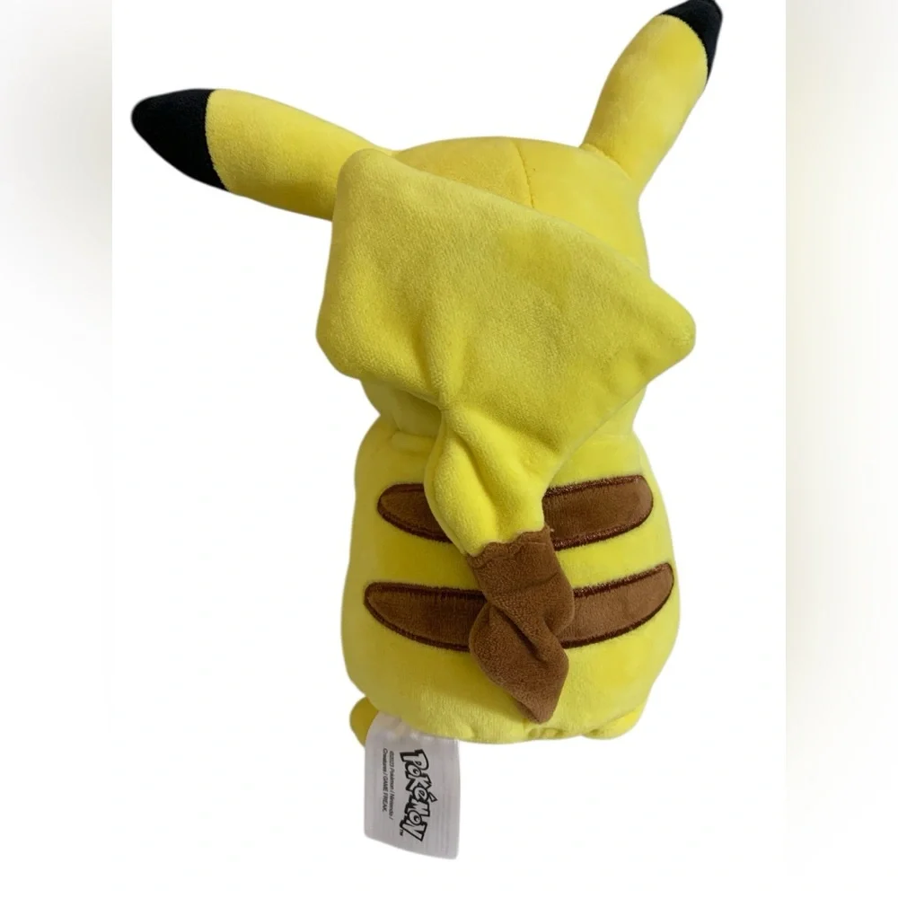 Pikachu 2023 & Pumpkaboo 2015 Plush Plushies W/ 50 Free Pokémon‎ Cards